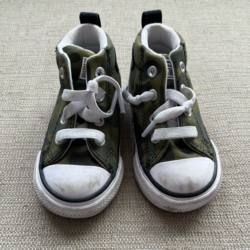 Camo Converse